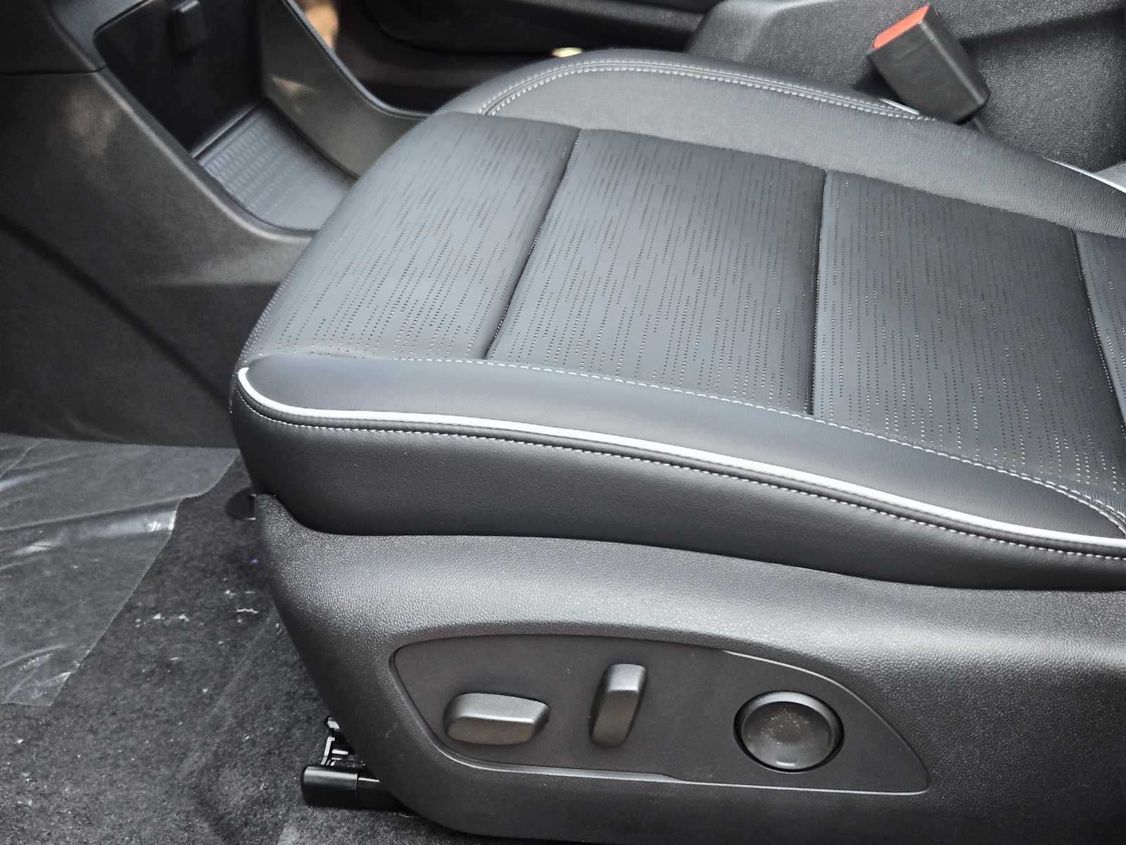 2026 Buick Enclave Sport Touring - Photo 17