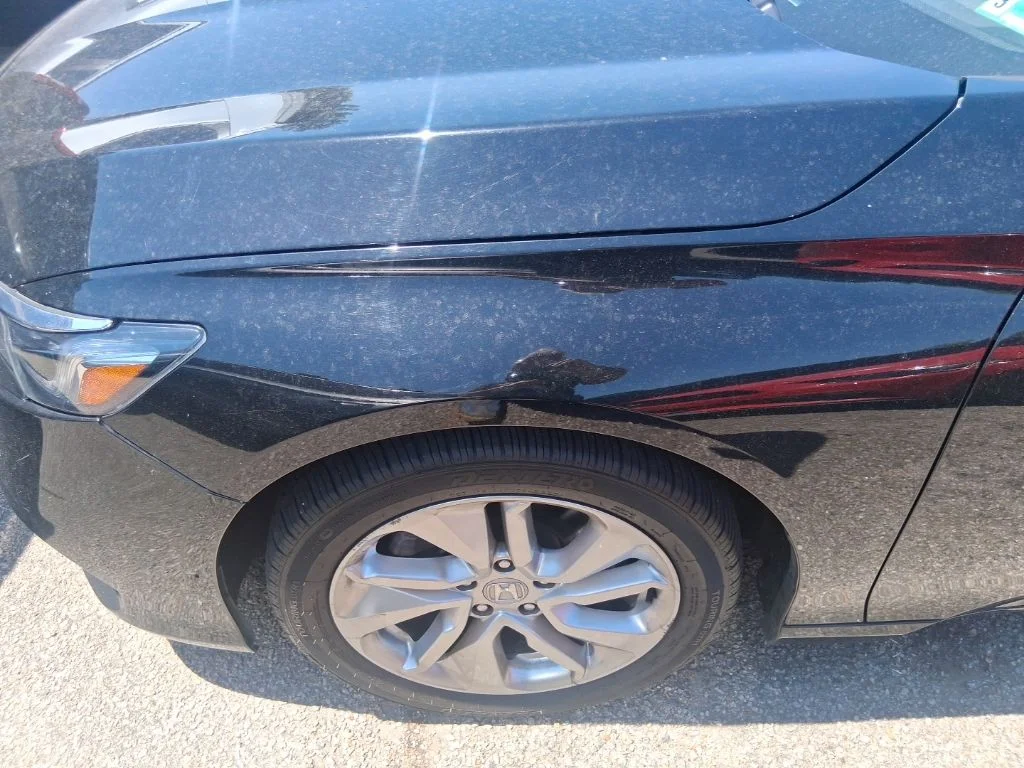 Used 2019 Black Honda LX image 3