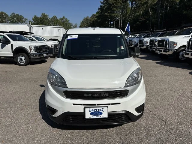Used 2022 White Ram Base image 3