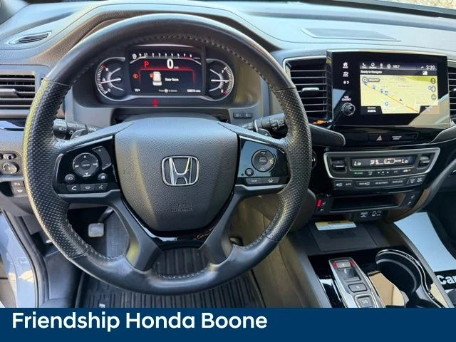 Used 2023 Gray Honda Elite image 18