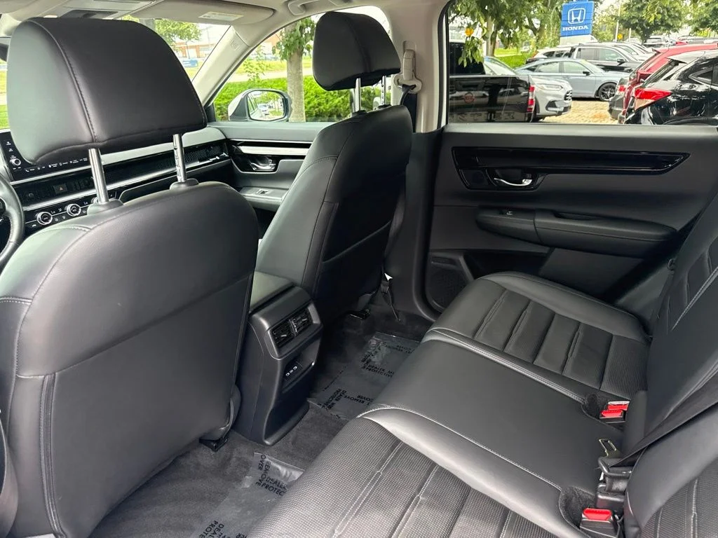 Used 2024  Honda EX-L image 14