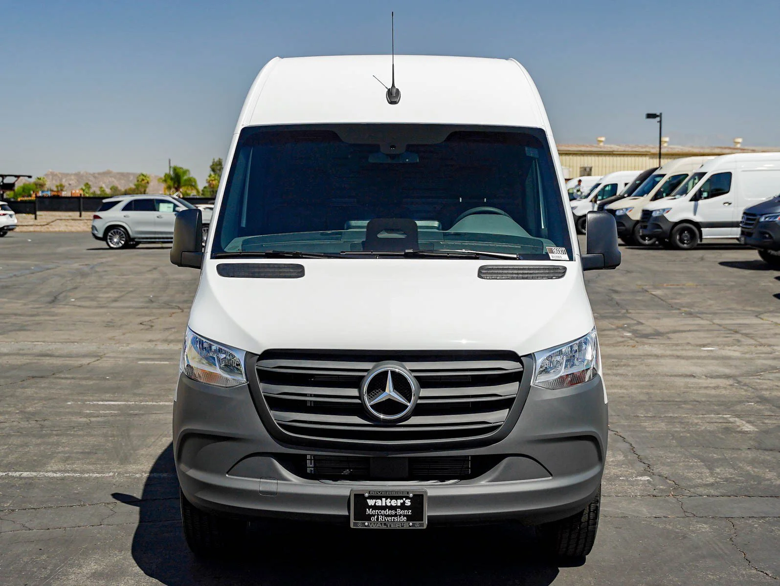 New 2026 Arctic White Mercedes-Benz  image 2