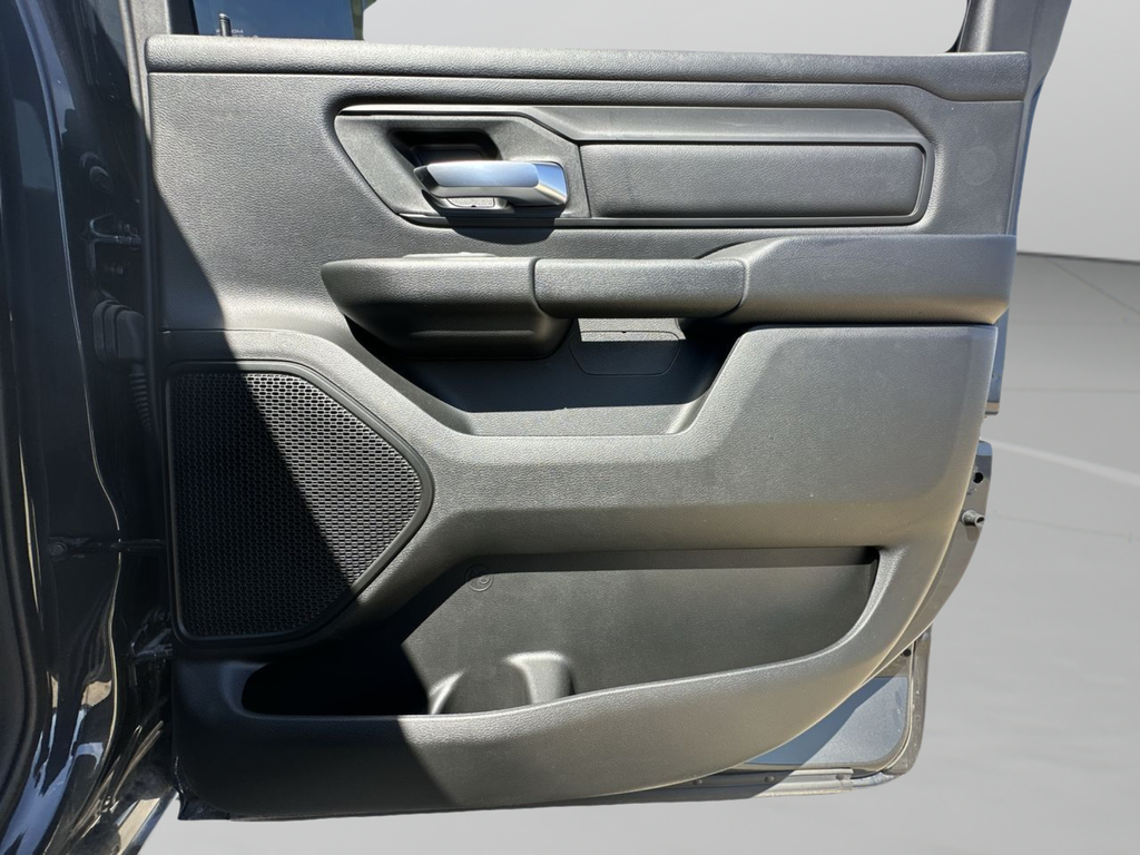 New 2026 Forged Blue Metallic Exterior Paint RAM Tradesman image 31