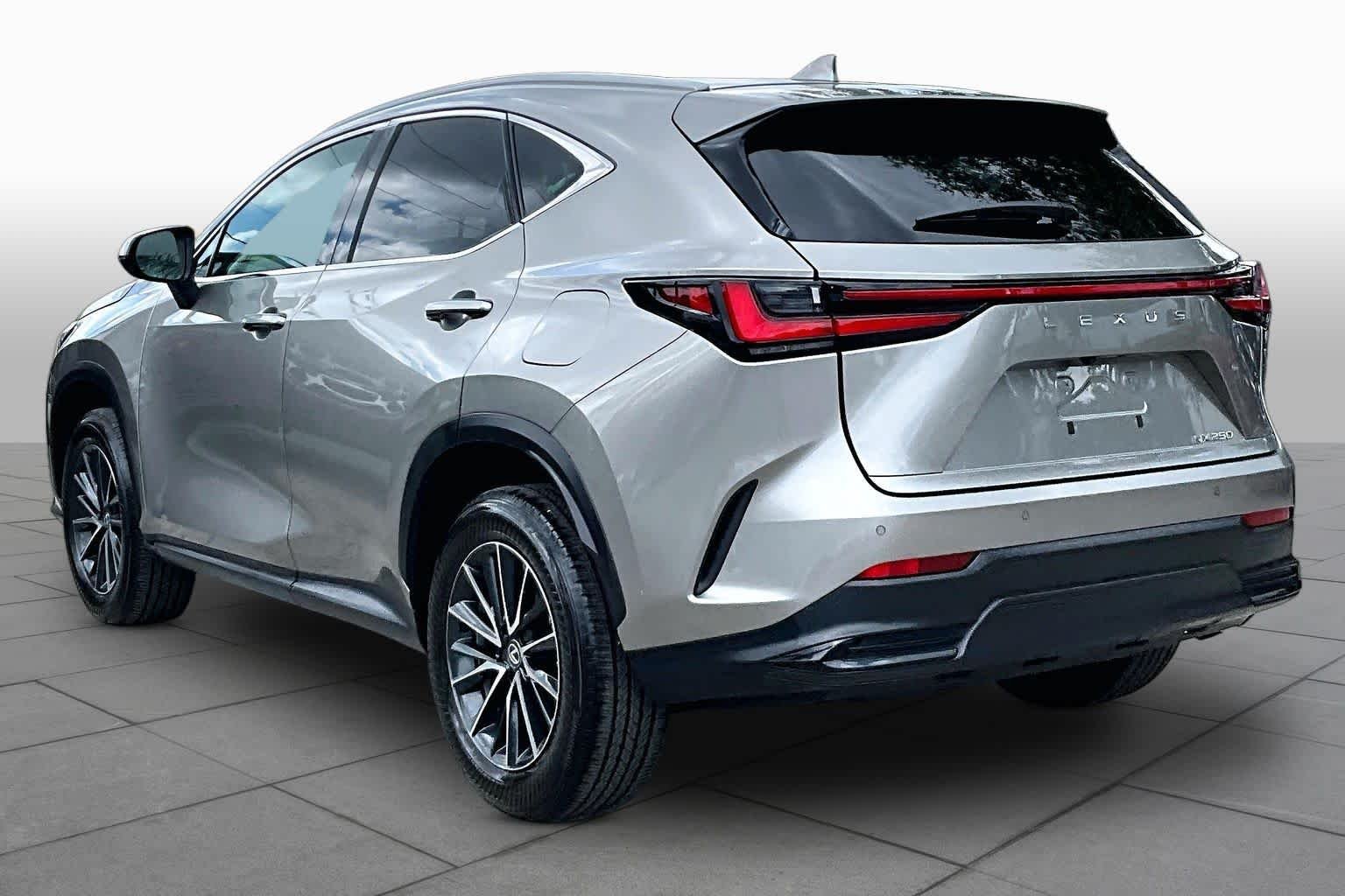Used 2024 Atomic Silver Lexus Premium image 12