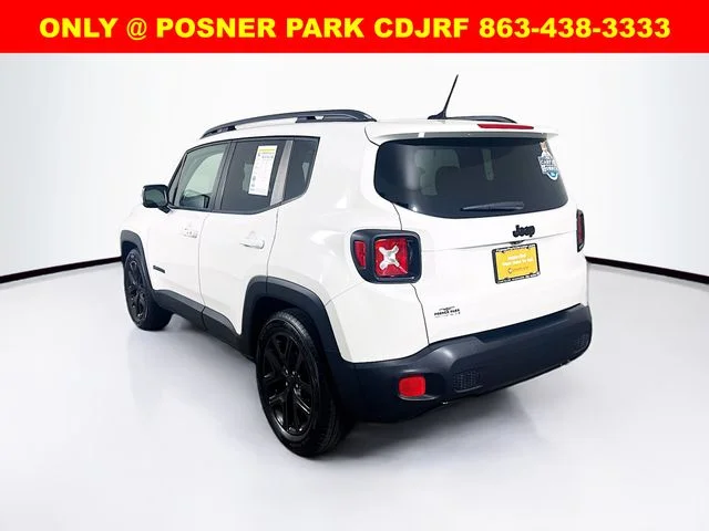 Used 2017 White Jeep Latitude image 5