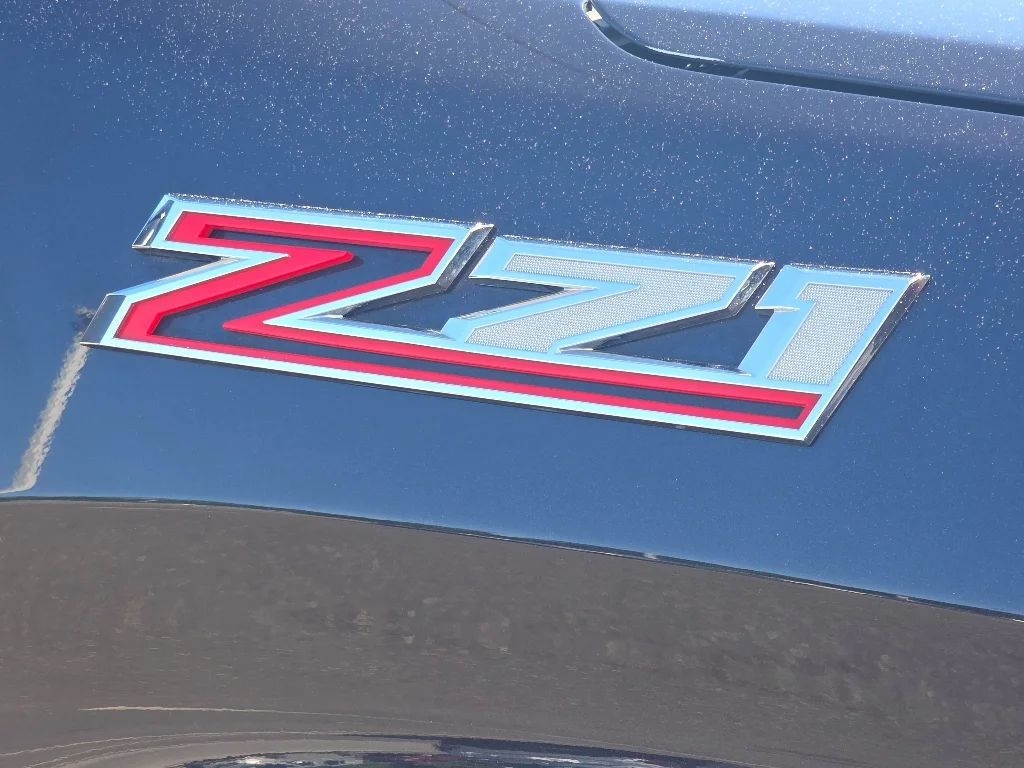Used 2022 Dark Ash Metallic Chevrolet RST image 21