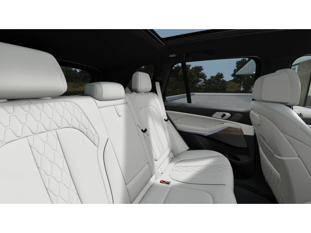 New 2026 Dravit Grey Metallic BMW xDrive40i image 12