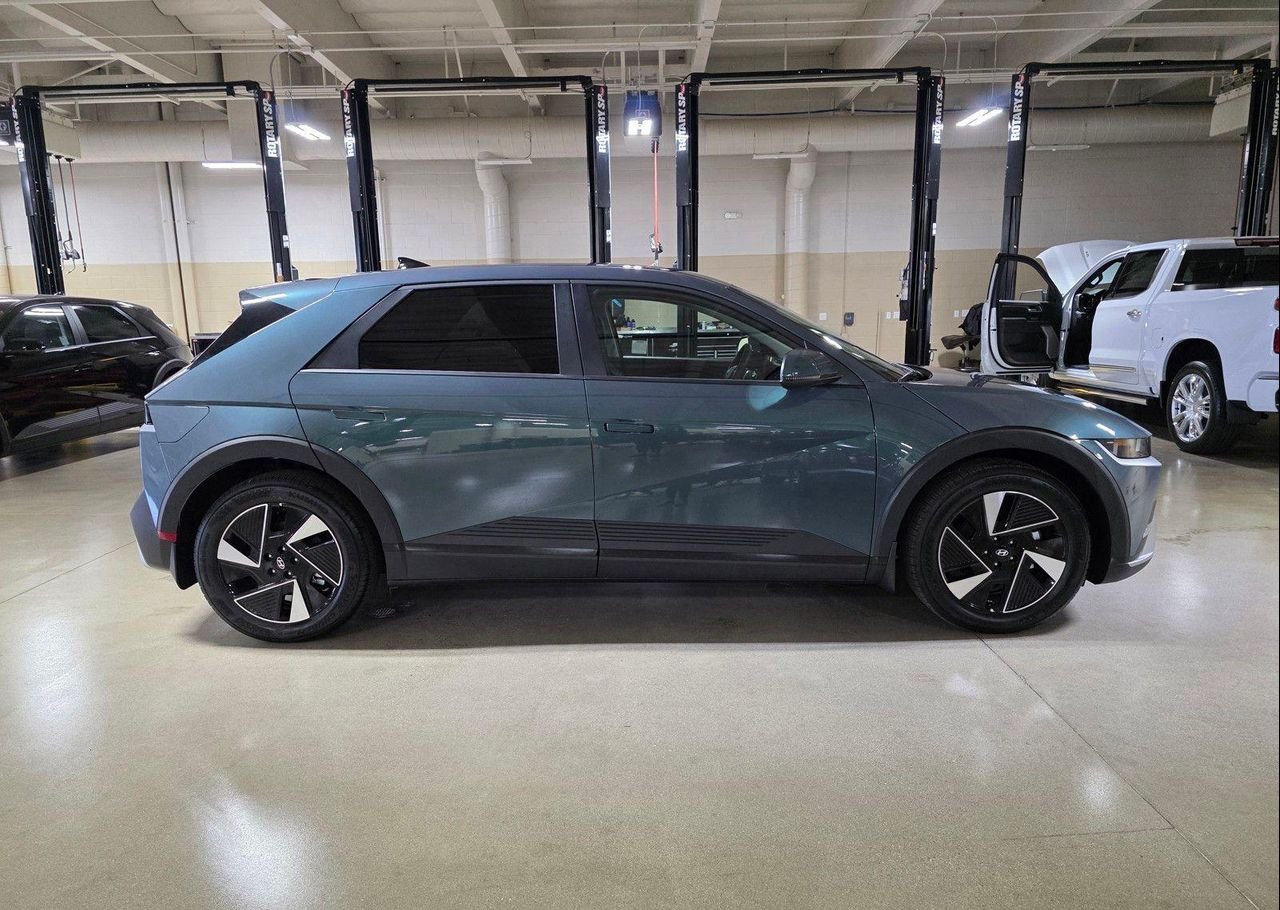New 2026 Digital Teal Hyundai SEL image 8