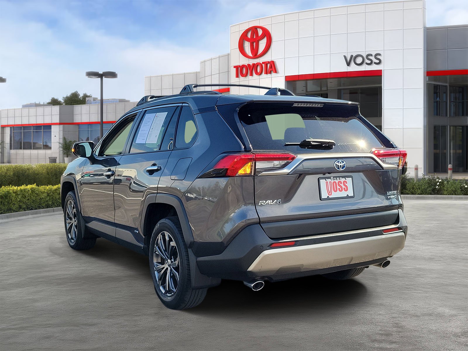 Certified Used 2022 Magnetic Gray Metallic Toyota Limited image 3
