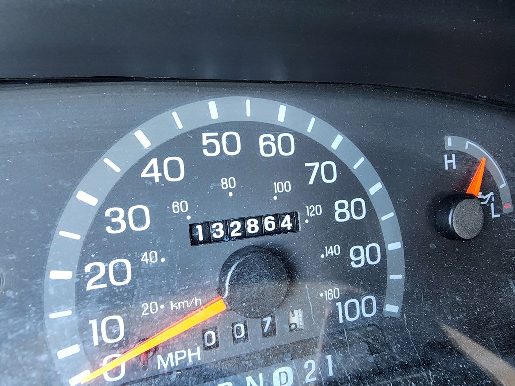 Used 2001  Ford  image 29