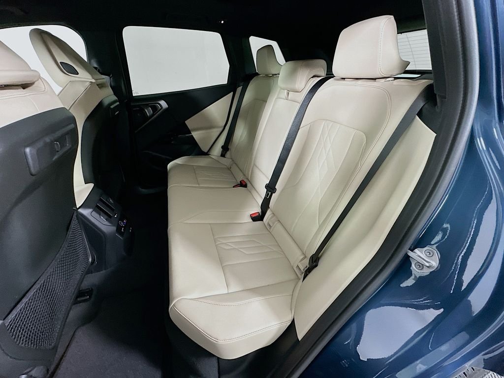 New 2026 Arctic Race Blue metallic BMW 30 xDrive image 16