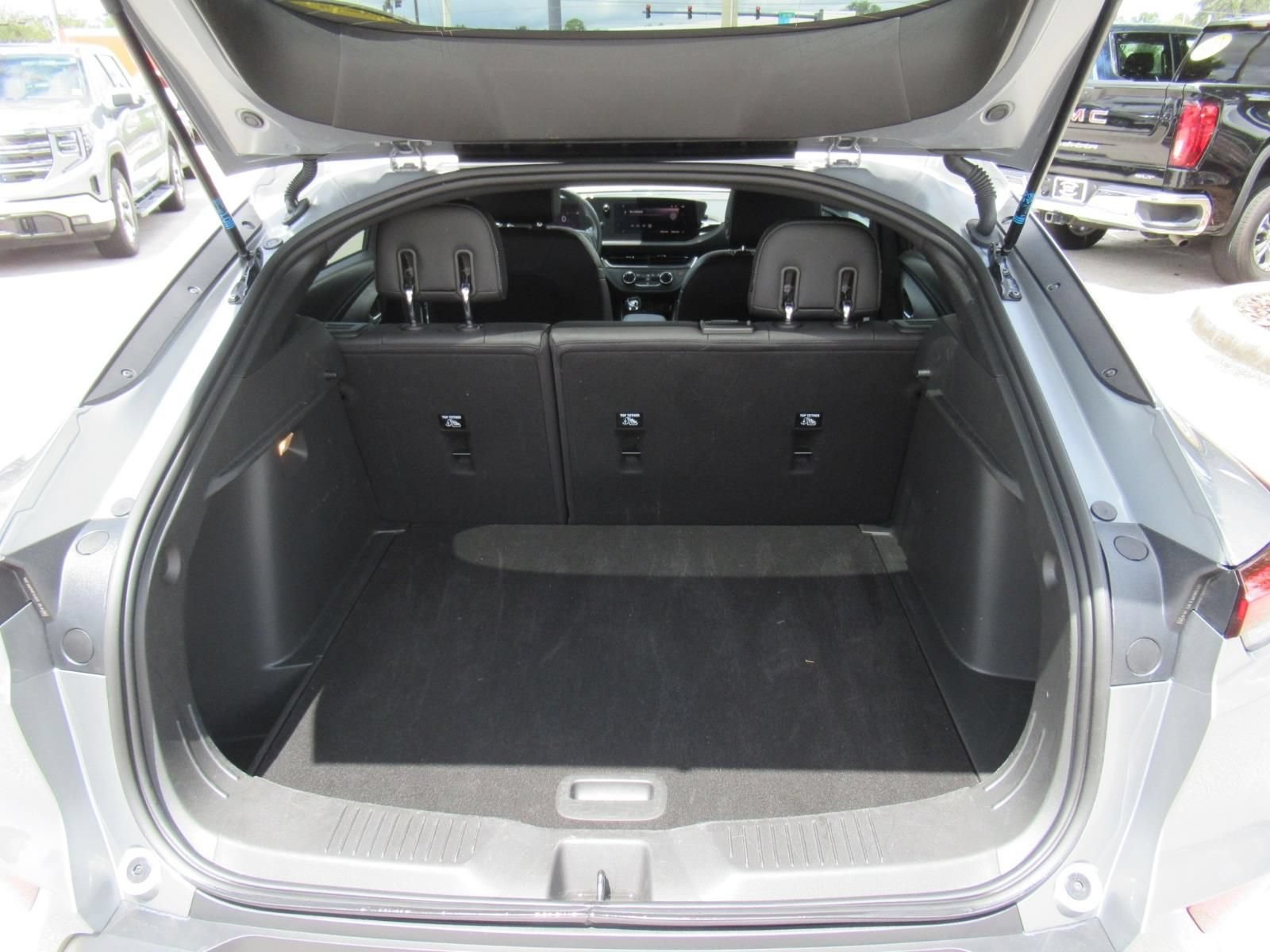 Used 2026 Moonstone Gray Metallic Buick Preferred image 31