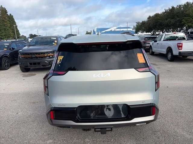 Certified Used 2024 White Kia GT-Line image 6
