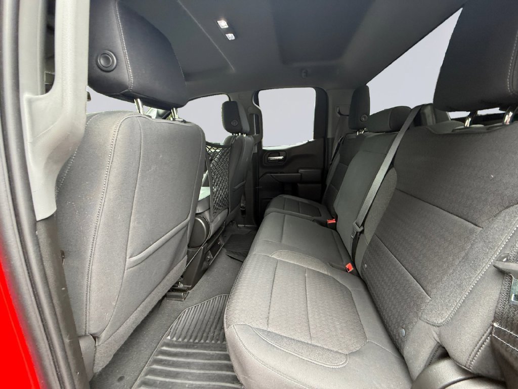 Used 2022 Red Chevrolet Custom image 17