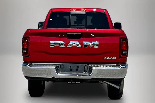 New 2026 Molten Red Pearl-Coat Exterior Paint RAM Tradesman image 4