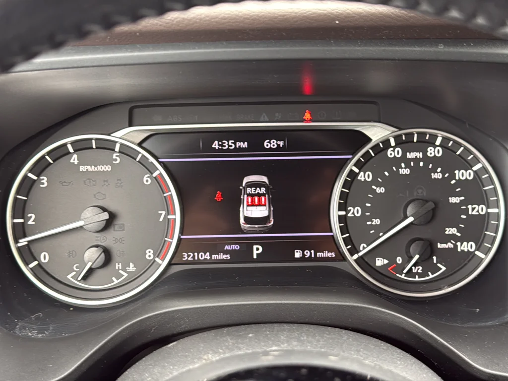 Used 2023 Blue Nissan SL image 29