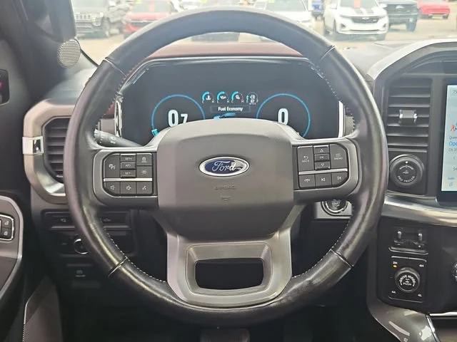 Used 2022 White Ford LARIAT image 15