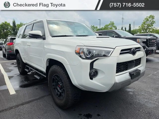 Used 2024 Ice Cap Toyota TRD Off-Road Premium image 3