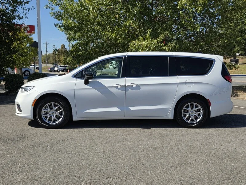 Used 2024 Bright White Clearcoat CHRYSLER TOURING L image 2