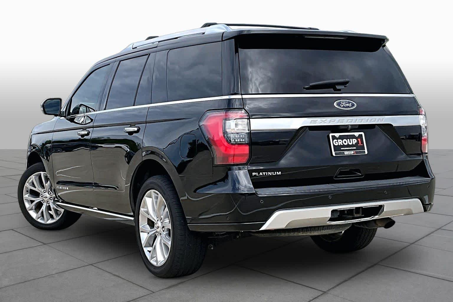 Used 2019 Agate Black Metallic Ford Platinum image 11