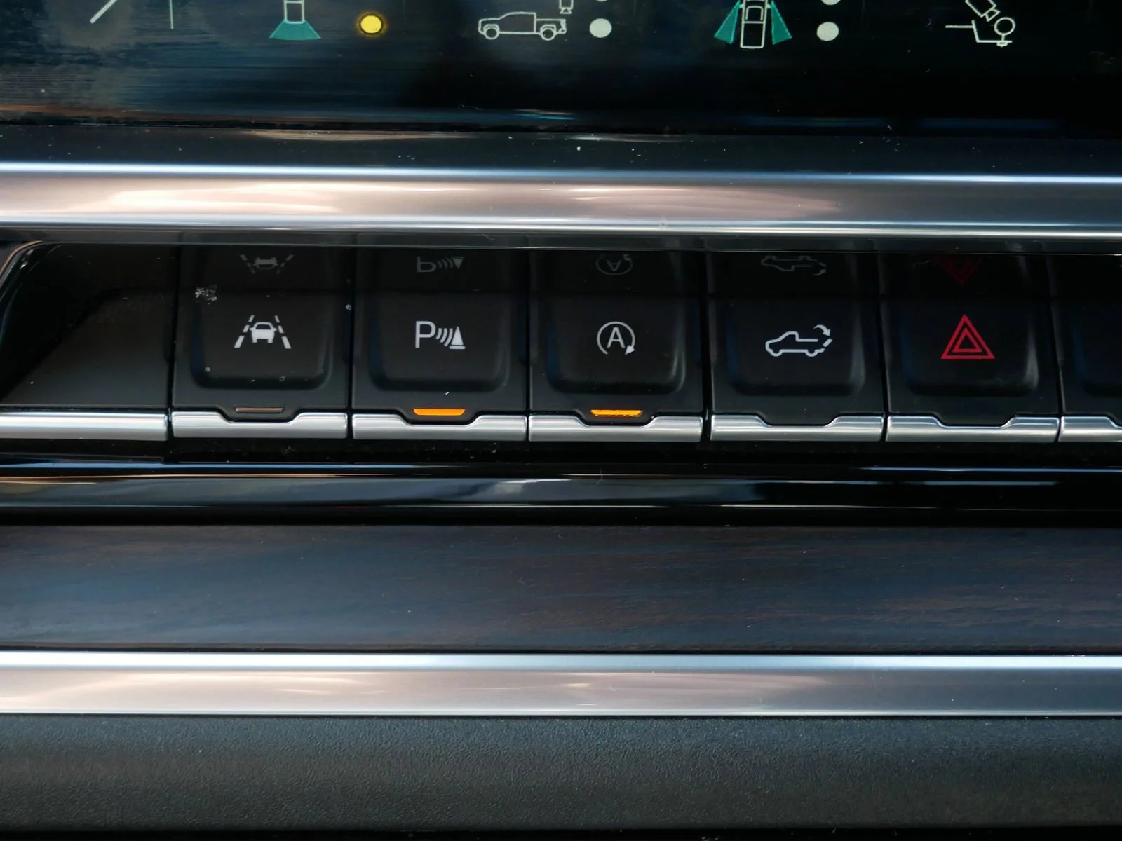 Used 2023 Sterling Metallic GMC SLT image 22