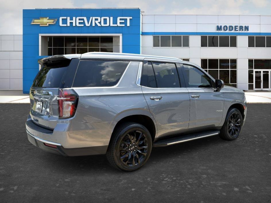 Used 2021 SATIN STEEL METALLIC Chevrolet LT image 4