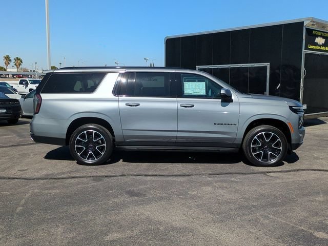 2026 Chevrolet Suburban RST - Photo 9