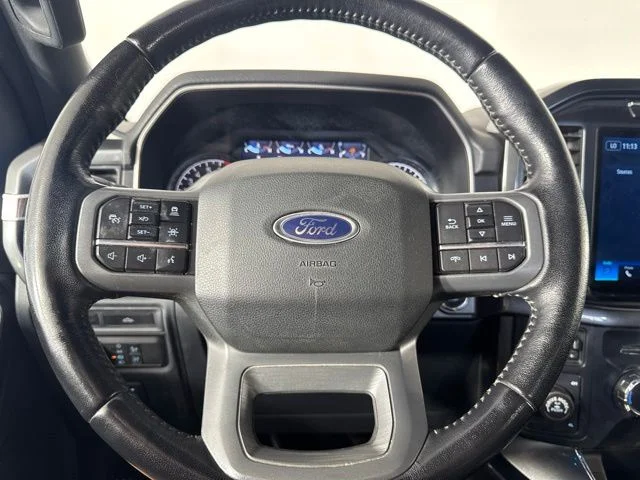 Certified Used 2022 White Metallic Ford XLT image 19
