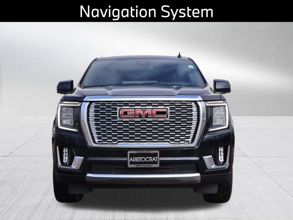 Used 2024 Blue GMC Denali image 3