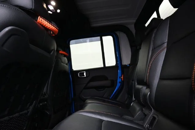 Used 2021 Blue Jeep Mojave image 11