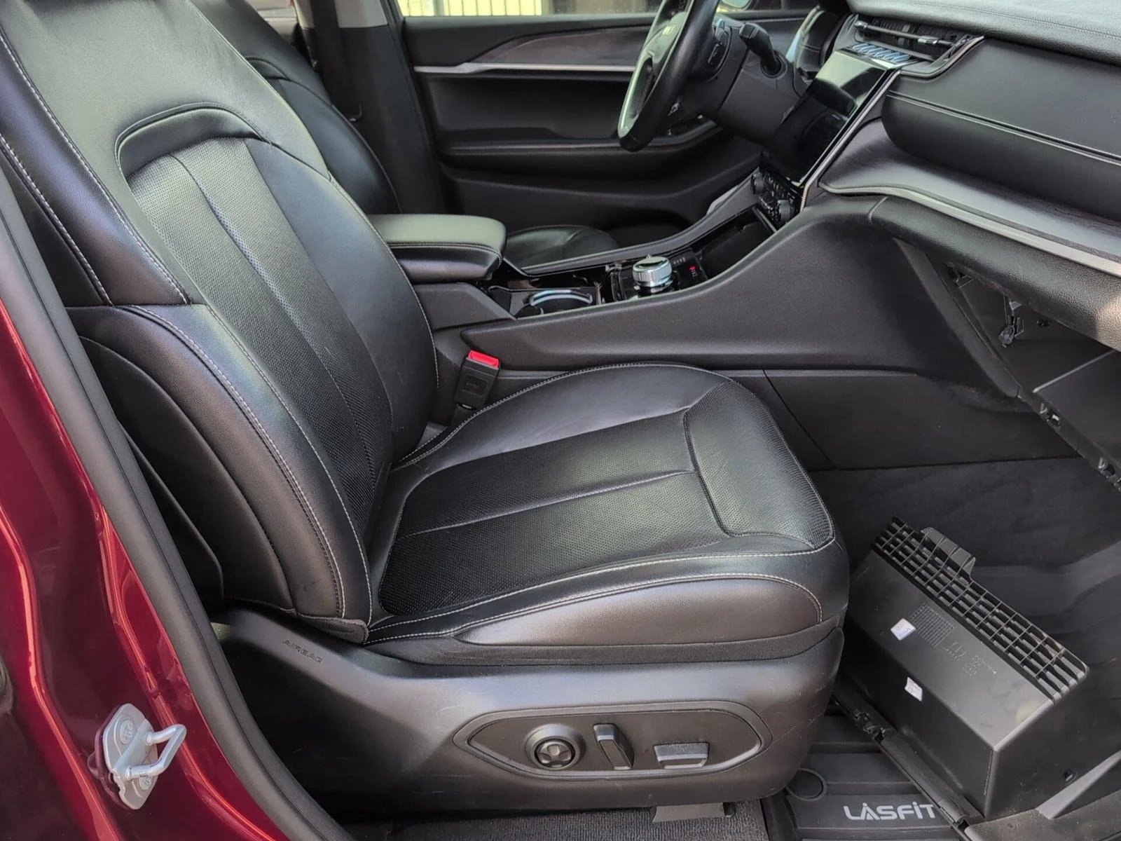 Used 2021 Velvet Red Pearlcoat Jeep Limited image 42