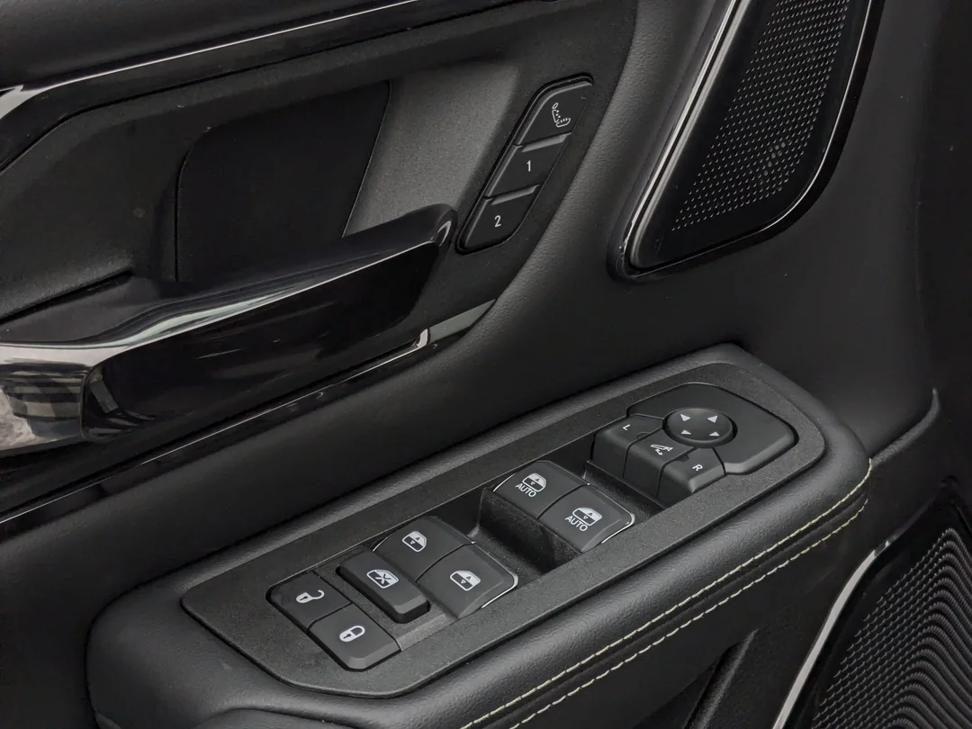 New 2026 Black RAM Limited - - Pano Sunroof - Heads Up Display - Rambox Cargo & More! image 13