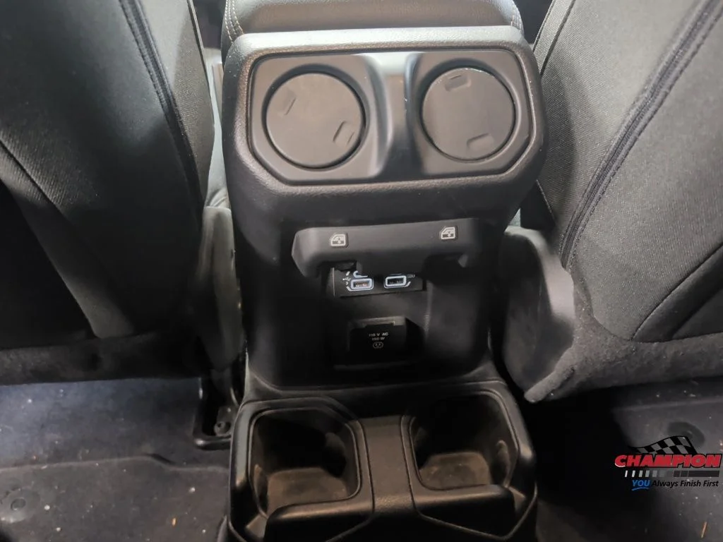 Used 2019 Black Jeep Unlimited Sahara image 23