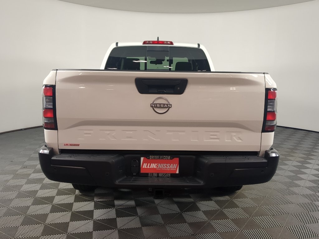 New 2026 Glacier White Nissan King Cab® S image 7