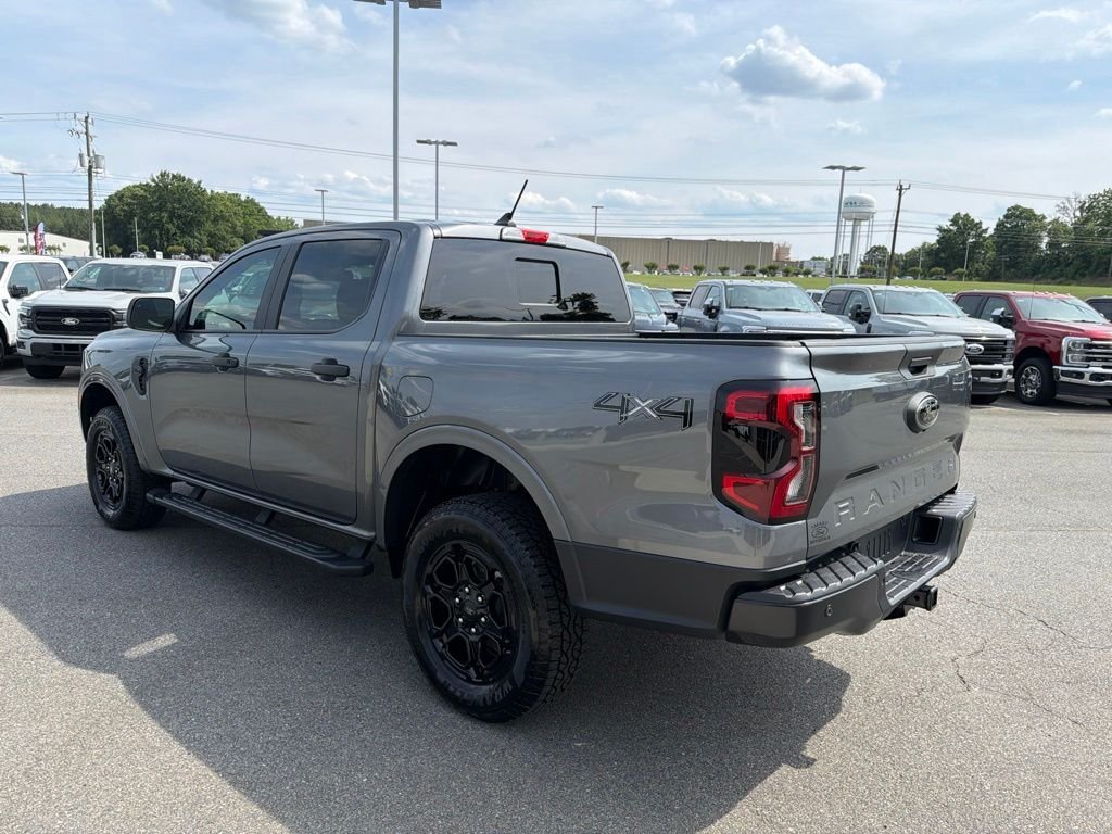 New 2026 Carbonized Gray Metallic Ford XLT image 5