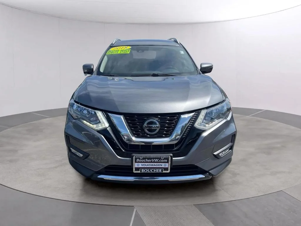 Used 2018 Gun Metallic Nissan SL image 8