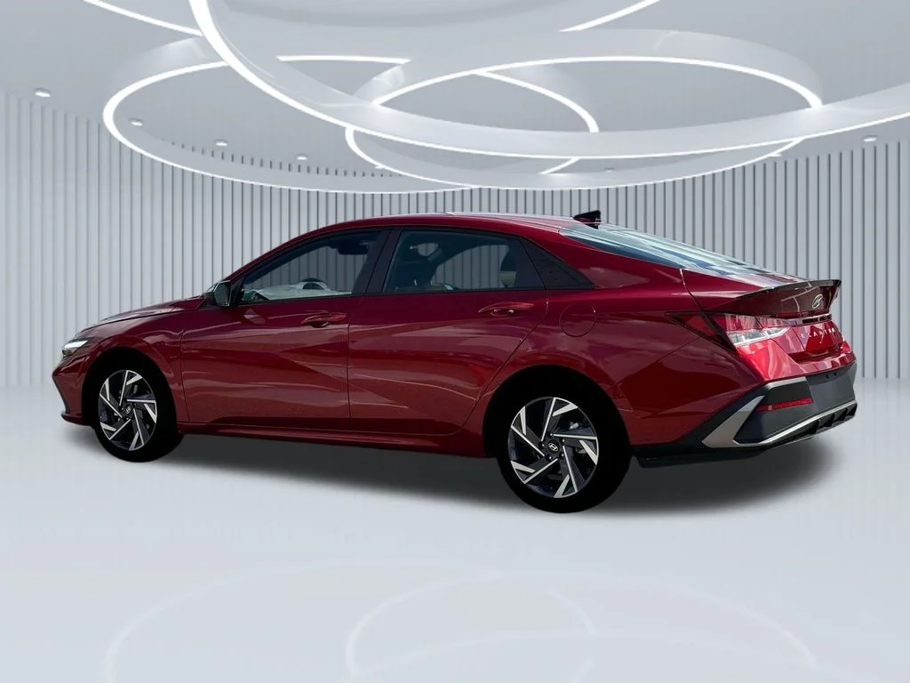 2025 Hyundai Elantra SEL - Photo 23
