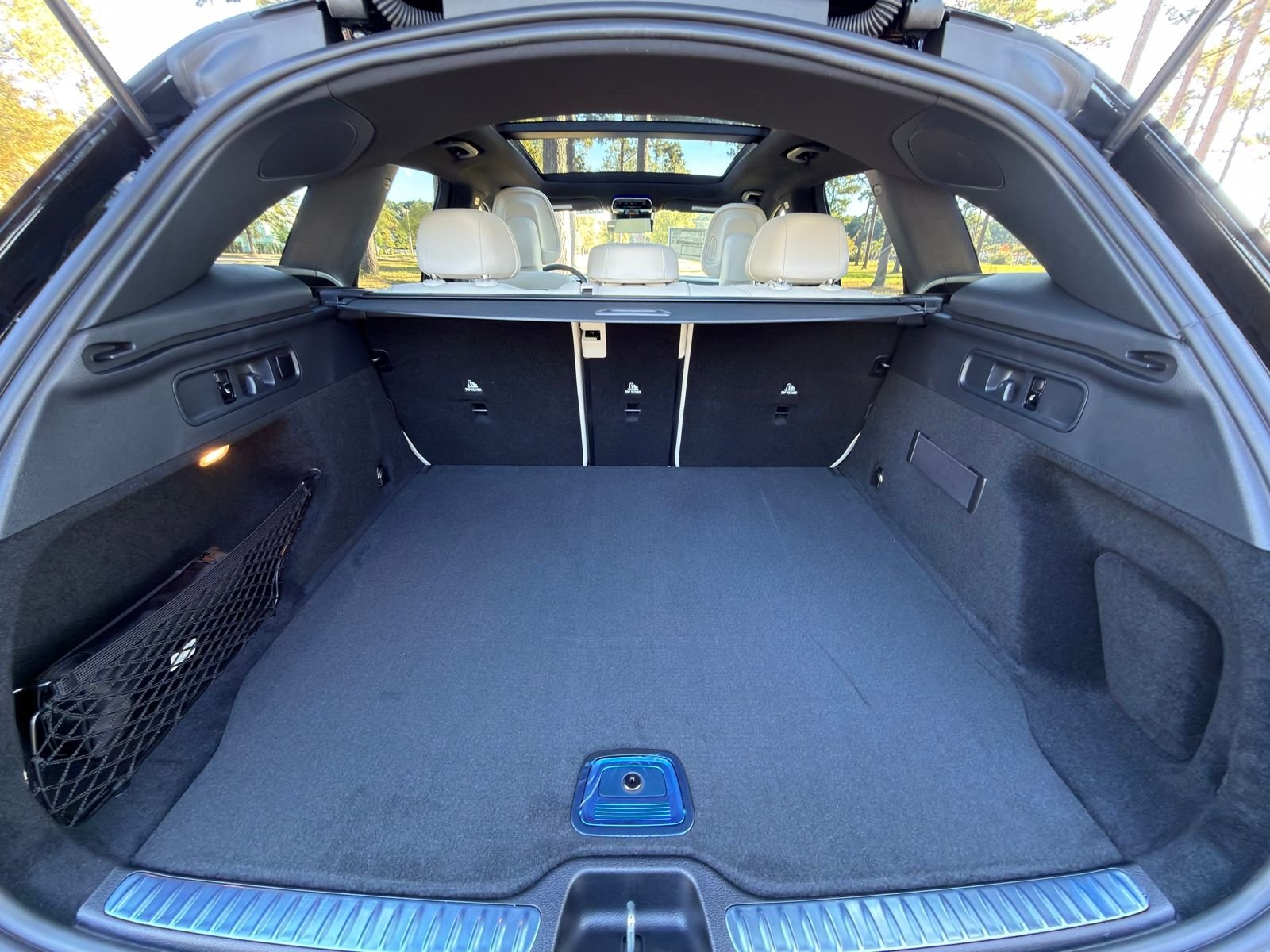 New 2026 Black Mercedes-Benz GLC 300 image 16