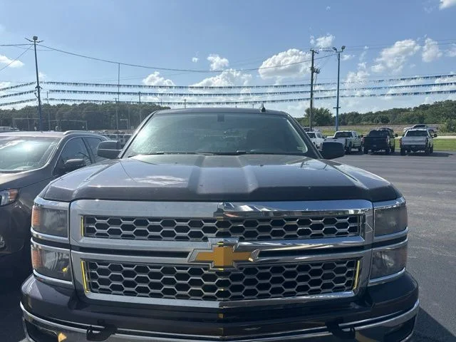 Used 2015 Tungsten Metallic Chevrolet LT image 2