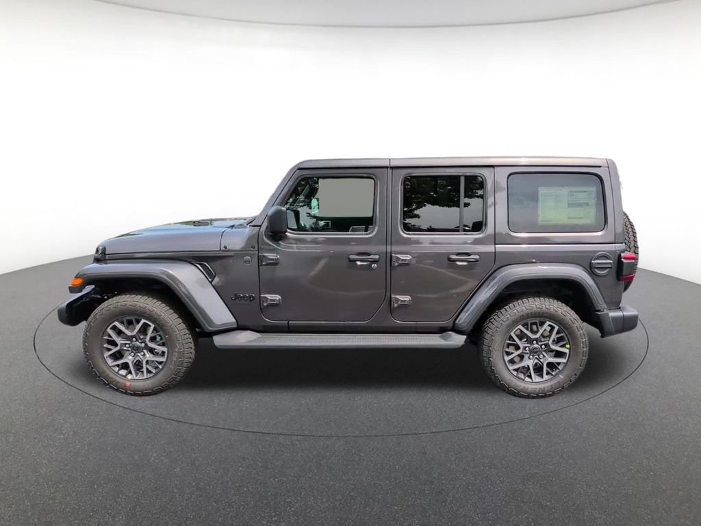 New 2026 Granite Crystal Metallic Clear-Coat Exterior Paint Jeep Sahara image 13