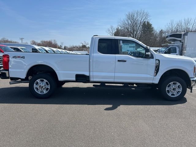 New 2026 White Ford XLT image 10