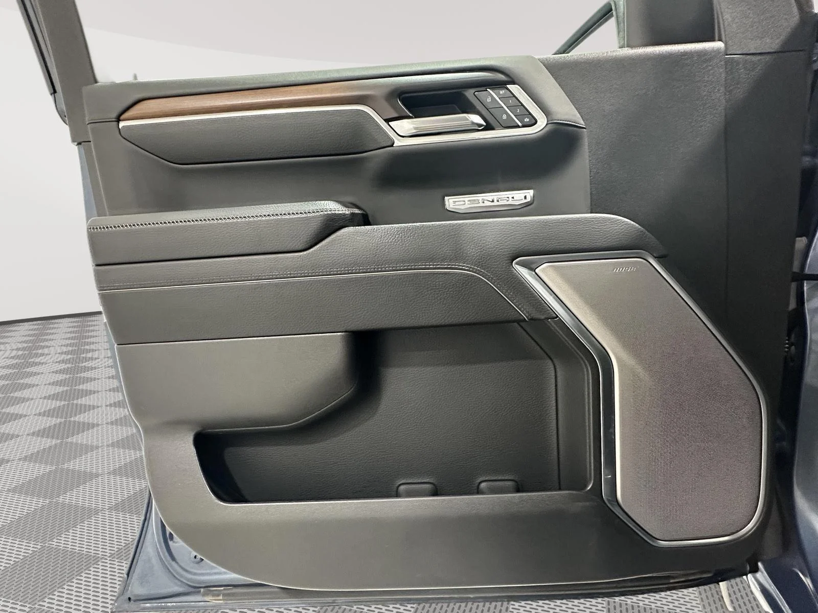 Used 2024 Downpour Metallic GMC Denali image 19