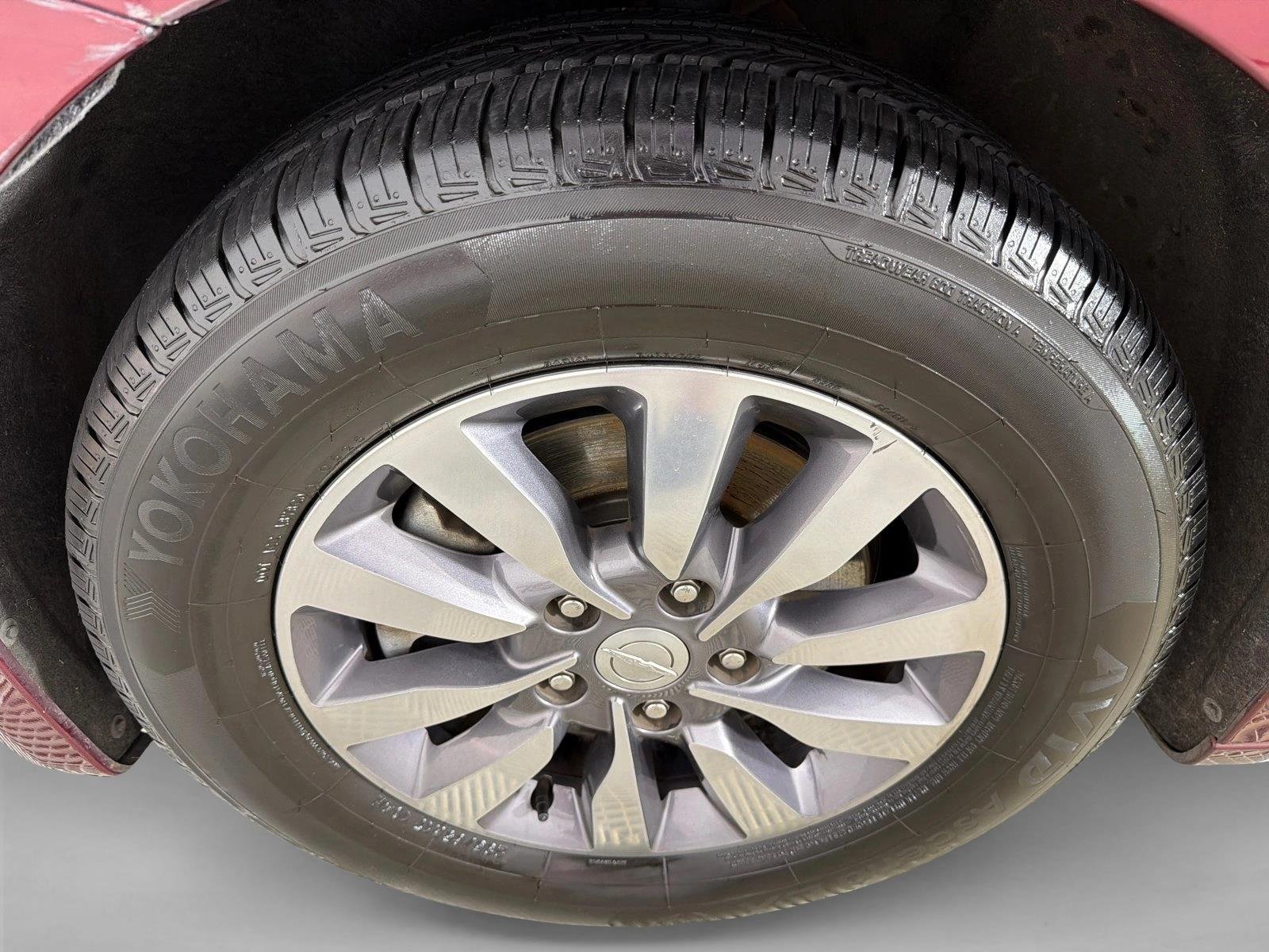Used 2019 Silver Chrysler Touring L Plus 35th Anniversary image 10