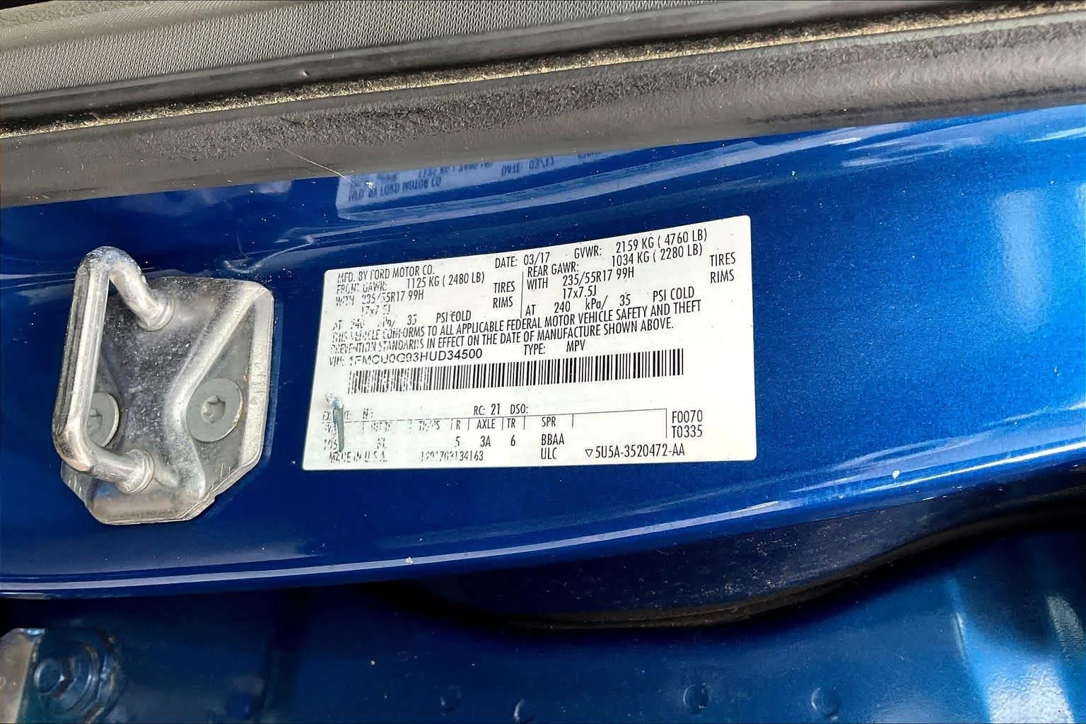 Used 2017 Lightning Blue Metallic Ford SE image 26