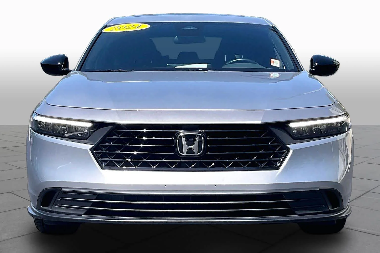 Used 2024 Solar Silver Metallic Honda Sport image 5