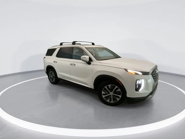 Used 2022 White Hyundai SEL image 6