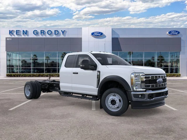 2026 Ford Chassis Cab XL