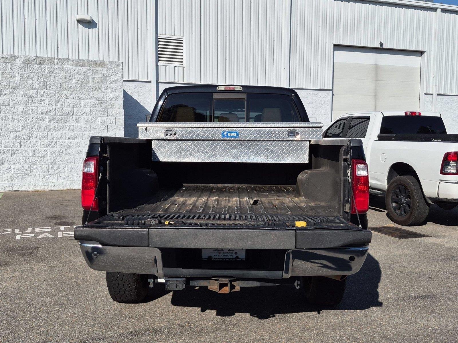 Used 2016 Shadow Black Ford Lariat image 32