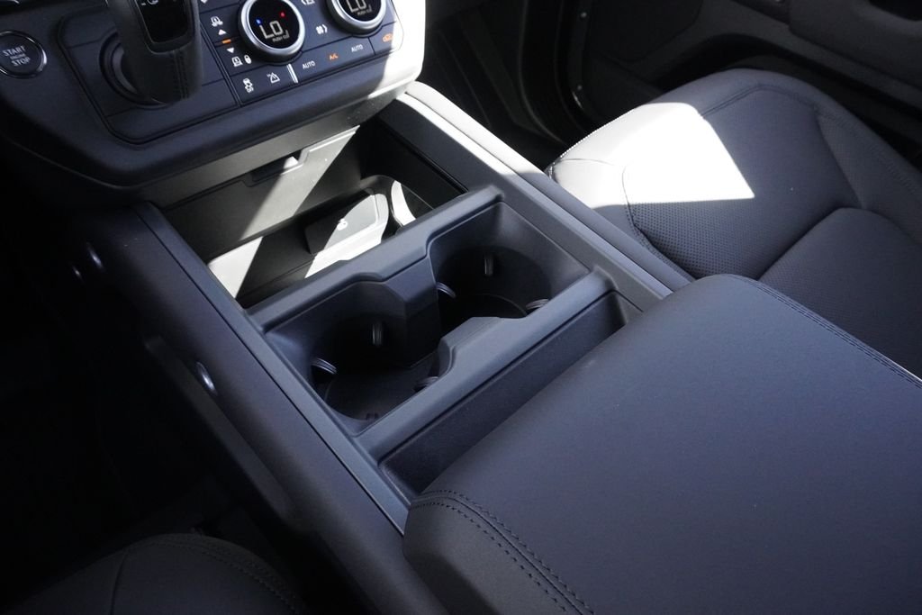 New 2026 Santorini Black Land Rover S image 14