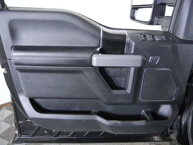 Used 2019 Black Ford Platinum image 19